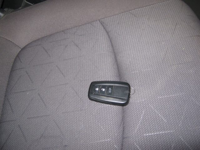 TOYOTA RAV 4 MY23 usata, con Bracciolo