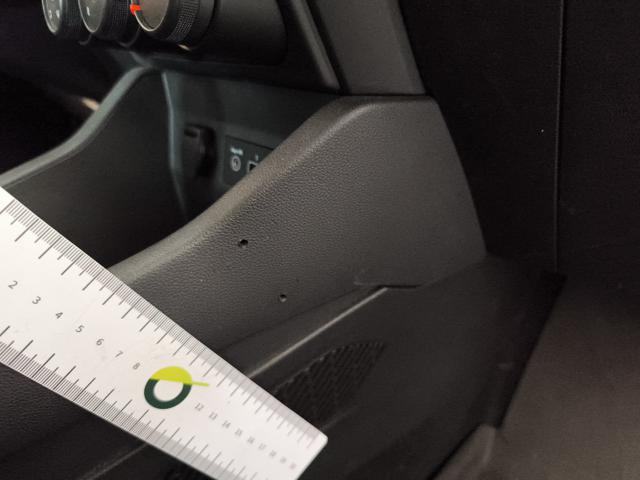 RENAULT Clio usata, con Hill holder