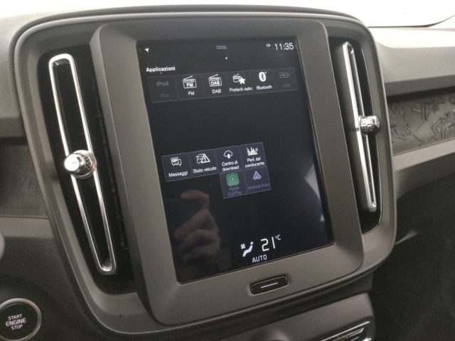 VOLVO XC40 usata, con Volante in pelle