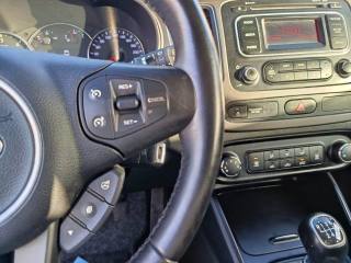 KIA Carens usata, con Controllo automatico clima