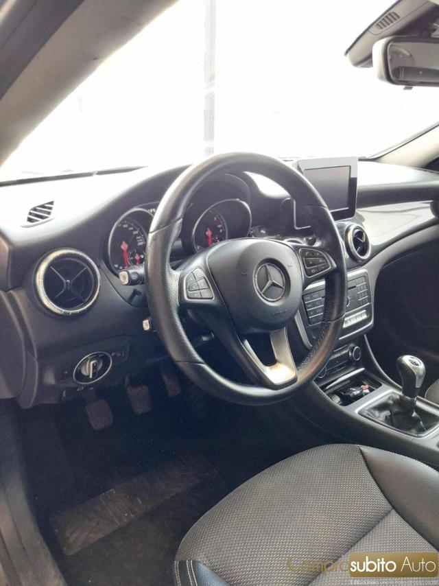 MERCEDES-BENZ CLA 180 usata, con ESP