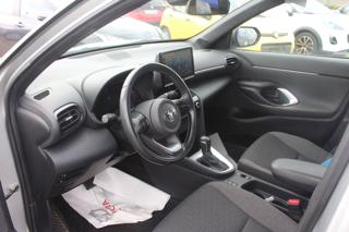 TOYOTA Yaris Cross usata, con Servosterzo