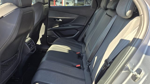 PEUGEOT 3008 usata, con Servosterzo