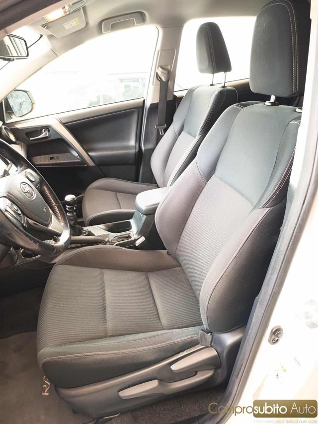 TOYOTA RAV 4 usata, con Controllo trazione