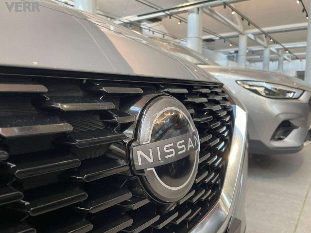 NISSAN Qashqai usata, con Fari LED