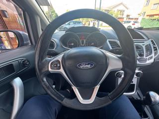 FORD Fiesta usata, con Chiusura centralizzata