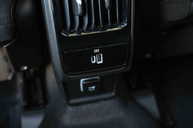 JEEP Compass usata, con Tettuccio apribile