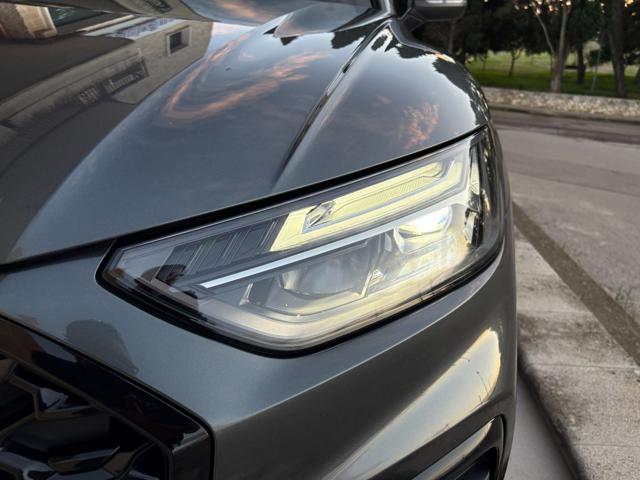 AUDI Q5 usata, con Sensori di parcheggio posteriori