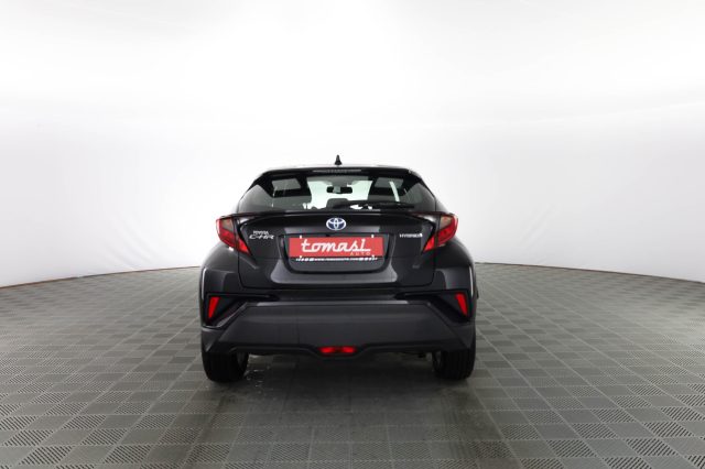 TOYOTA C-HR usata 4