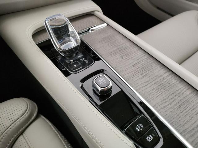 VOLVO V90 usata, con Luci diurne LED