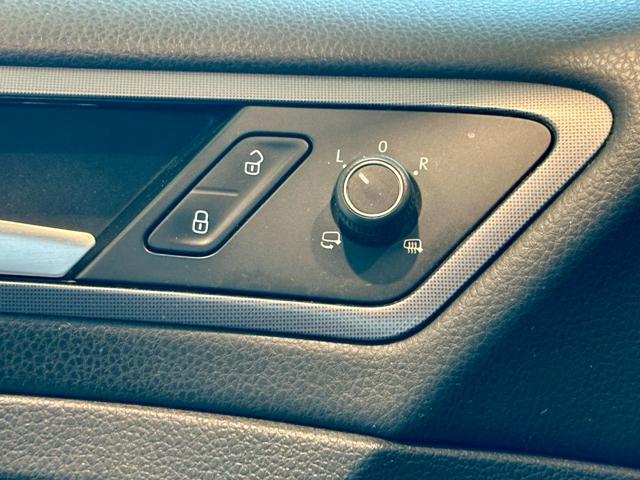 VOLKSWAGEN Golf usata, con Vetri oscurati