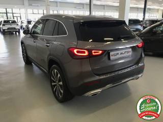 MERCEDES-BENZ GLA 200 usata, con Autoradio