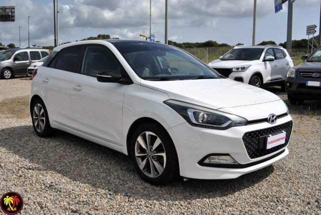 HYUNDAI i20 usata, con Airbag laterali
