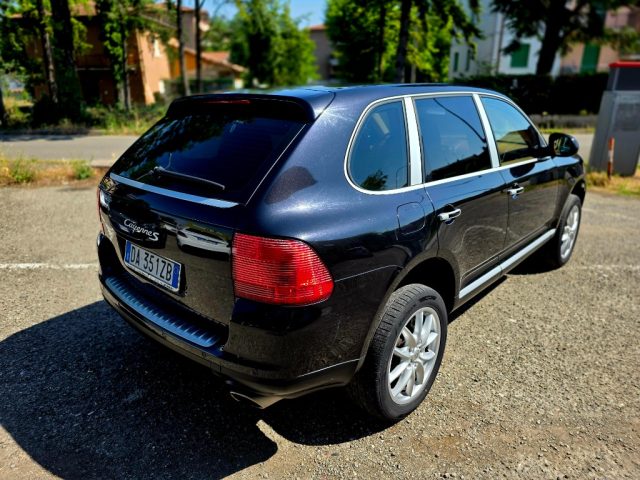 PORSCHE Cayenne usata, con Autoradio