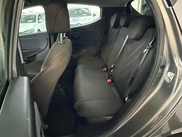 LANCIA Ypsilon usata, con Servosterzo