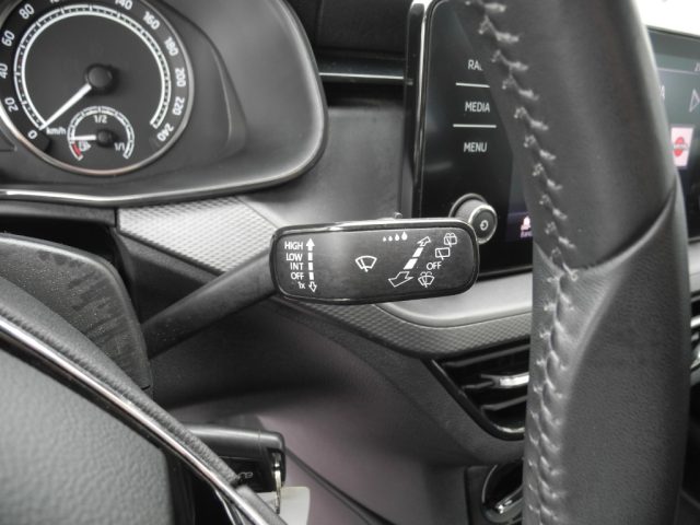 SKODA Kamiq usata, con Supporto lombare