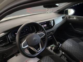 VOLKSWAGEN Taigo usata 15