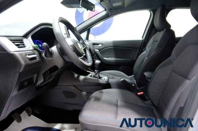 RENAULT Captur usata, con Touch screen