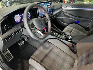 VOLKSWAGEN Golf usata, con ESP