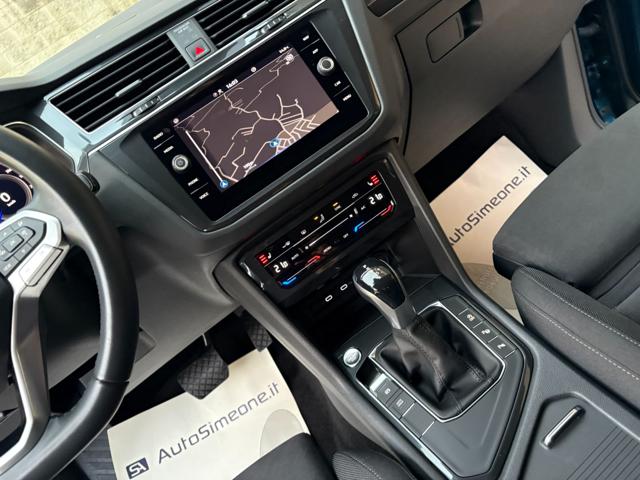VOLKSWAGEN Tiguan usata, con USB