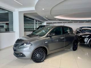 LANCIA Ypsilon usata, con Airbag