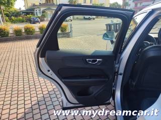 VOLVO XC60 usata, con Tetto panorama