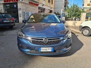 OPEL Astra usata, con Airbag