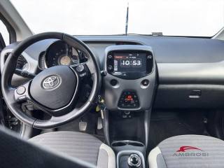 TOYOTA Aygo usata 13