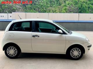 LANCIA Ypsilon usata, con Autoradio