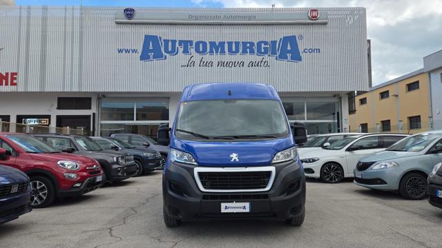 PEUGEOT Boxer usata, con Airbag
