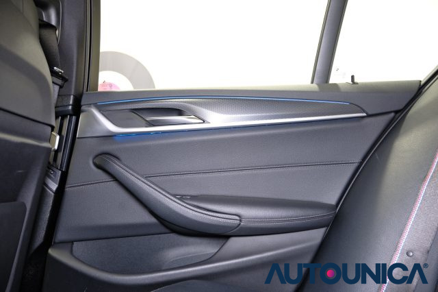 BMW 530 usata, con Bluetooth
