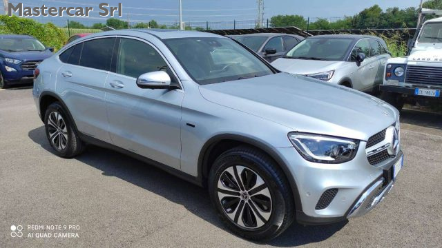 MERCEDES-BENZ GLC 300 usata, con USB