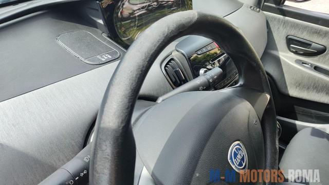 LANCIA Ypsilon usata, con Servosterzo
