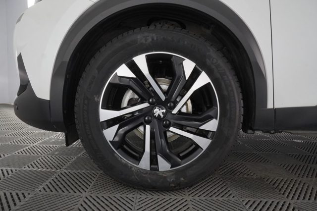 PEUGEOT 2008 usata 15