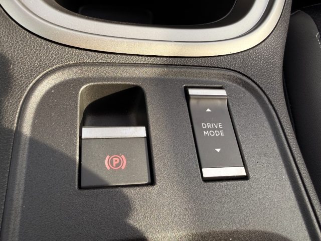 JEEP Avenger usata, con Cerchi in lega