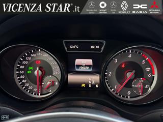 MERCEDES-BENZ GLA 200 usata, con Controllo automatico clima