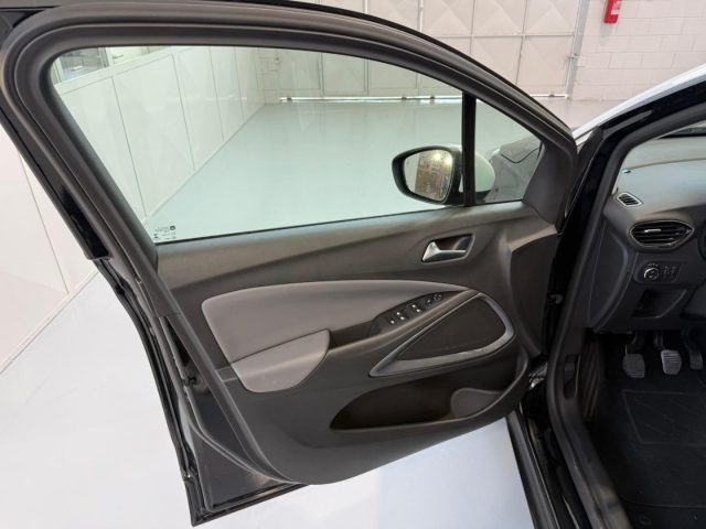OPEL Crossland X usata, con Volante in pelle