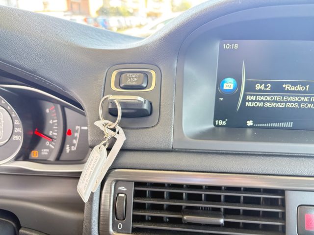 VOLVO V70 usata, con Specchietto retrovisore con funzione antiabbagliamento