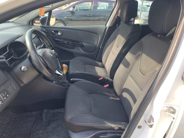 RENAULT Clio usata, con Controllo trazione