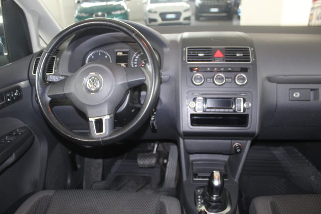 VOLKSWAGEN Touran usata, con Fendinebbia