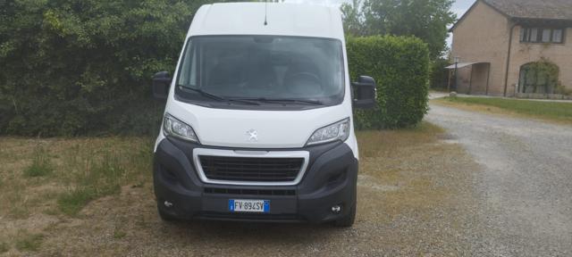 PEUGEOT Boxer usata, con Alzacristalli elettrici