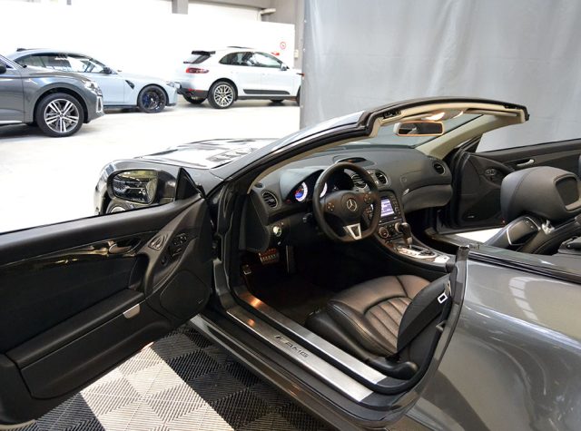 MERCEDES-BENZ SL 63 AMG usata, con Airbag