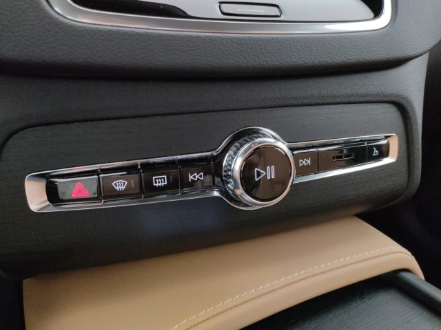 VOLVO XC90 usata, con Servosterzo