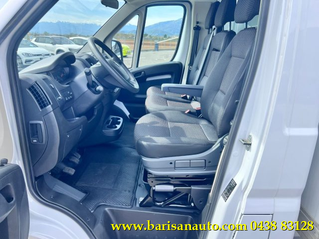 OPEL Movano usata, con Autoradio