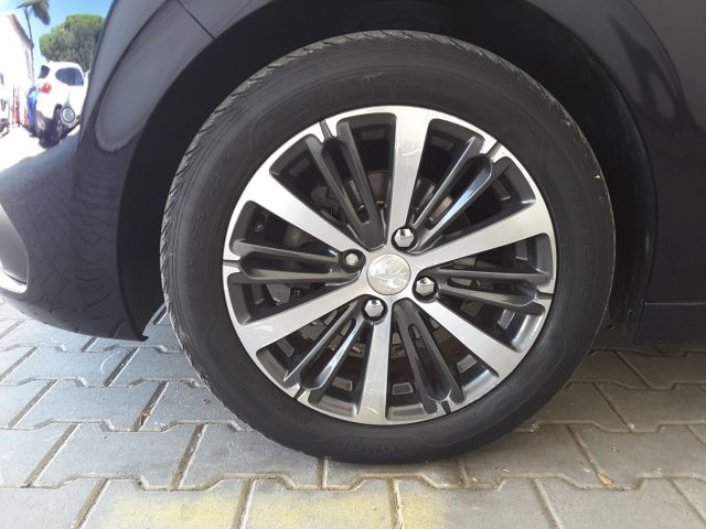 PEUGEOT 208 usata, con Airbag Passeggero