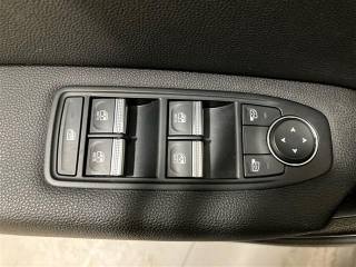 RENAULT Captur usata 23