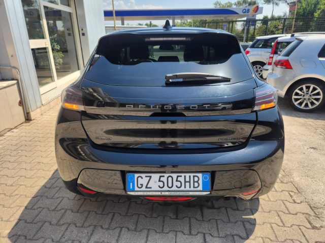 PEUGEOT 208 usata, con Autoradio