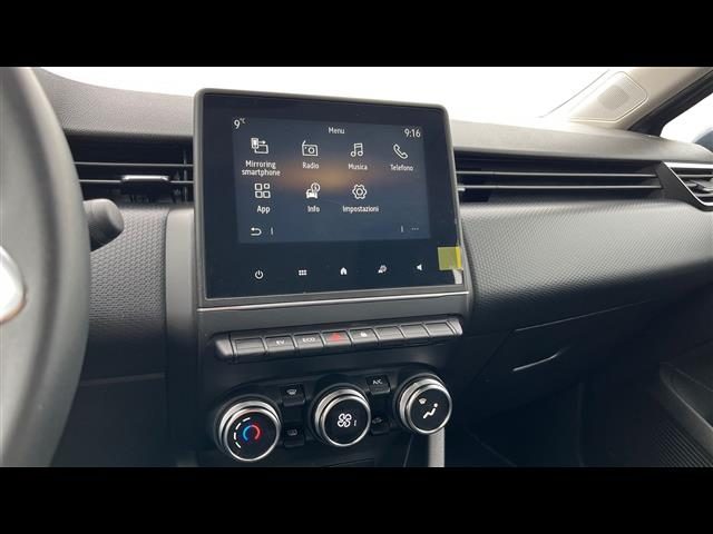 RENAULT Clio usata, con Fari LED