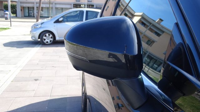 NISSAN Qashqai usata, con Sedile posteriore sdoppiato