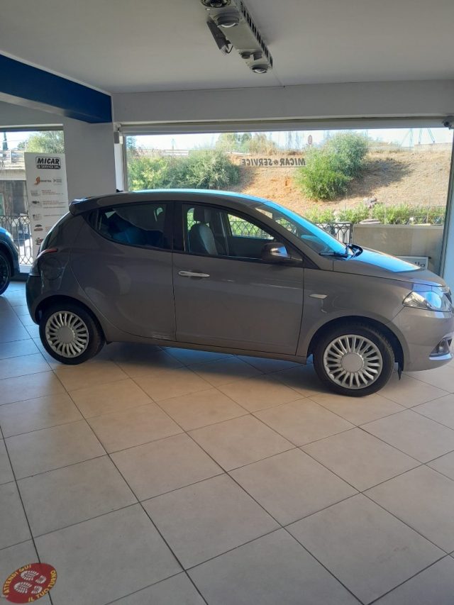 LANCIA Ypsilon usata, con Chiusura centralizzata